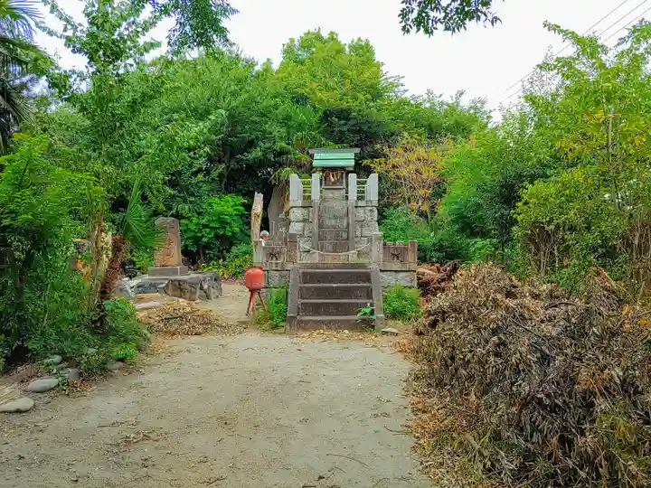 忠魂社(中味鋺)の本殿・本堂