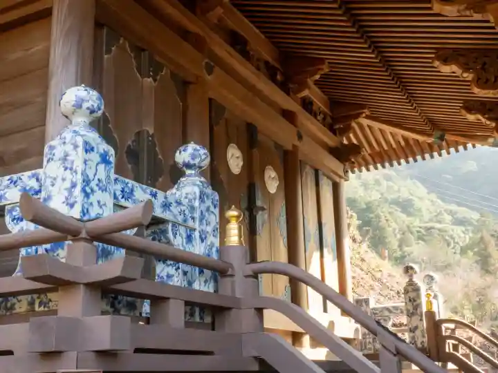 陶山神社の{uncategorized: "未分類", other: "その他", undefined: "問題あり", building: "その他建物", grave: "お墓", sacred_gate: "鳥居", guardian: "狛犬", statue: "像", buddha: "仏像", history: "歴史", nature: "自然", garden: "庭園", animal: "動物", pagoda: "塔", temizu: "手水舎", mountain_gate: "山門・神門", sanctuary: "本殿・本堂", subordinate: "末社・摂社", art: "芸術", scenery: "景色", jizo: "地蔵", ema: "絵馬", goshuin: "御朱印", omikuji: "おみくじ", items: "授与品その他", amulet: "お守り", goshuincho: "御朱印帳", eats: "食事", festival: "お祭り", votive_dance: "神楽", shichigosan: "七五三参", wedding: "結婚式", experience: "体験その他", initially: "初詣", around: "周辺", anti_infection: "感染症対策"}