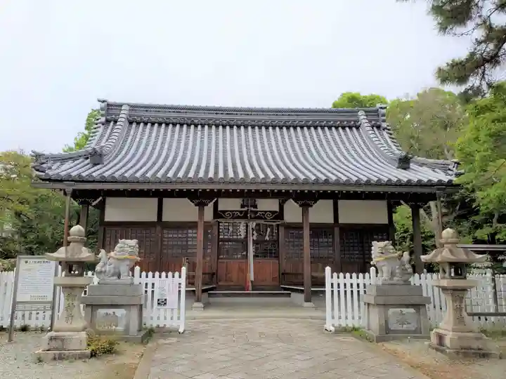 久々知須佐男神社の本殿・本堂