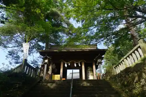 唐澤山神社の山門