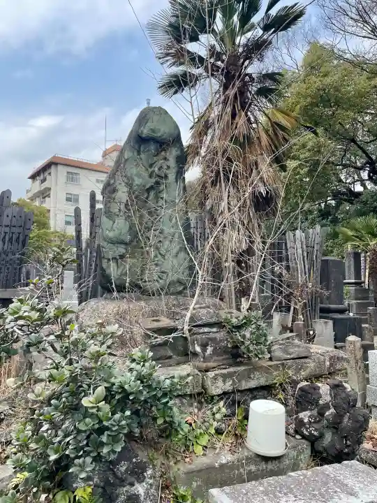 普門院の{uncategorized: "未分類", other: "その他", undefined: "問題あり", building: "その他建物", grave: "お墓", sacred_gate: "鳥居", guardian: "狛犬", statue: "像", buddha: "仏像", history: "歴史", nature: "自然", garden: "庭園", animal: "動物", pagoda: "塔", temizu: "手水舎", mountain_gate: "山門・神門", sanctuary: "本殿・本堂", subordinate: "末社・摂社", art: "芸術", scenery: "景色", jizo: "地蔵", ema: "絵馬", goshuin: "御朱印", omikuji: "おみくじ", items: "授与品その他", amulet: "お守り", goshuincho: "御朱印帳", eats: "食事", festival: "お祭り", votive_dance: "神楽", shichigosan: "七五三参", wedding: "結婚式", experience: "体験その他", initially: "初詣", around: "周辺", anti_infection: "感染症対策"}