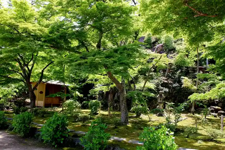 瓦屋寺(滋賀県)