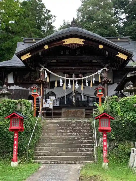 小鹿神社の本殿・本堂