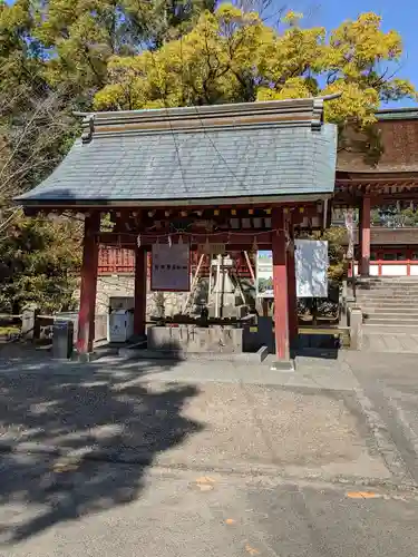 津島神社の手水舎