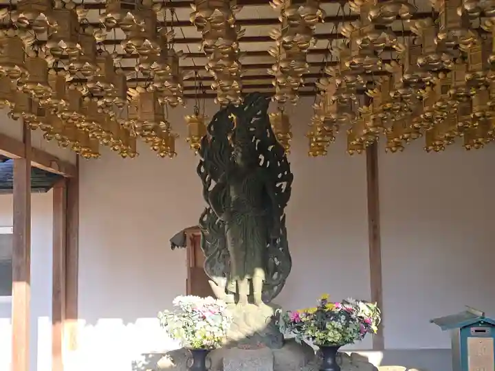 飯室谷不動堂 長寿院(滋賀県)
