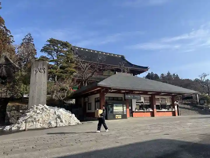 日光山輪王寺三仏堂(栃木県)