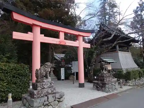 高鴨神社の鳥居