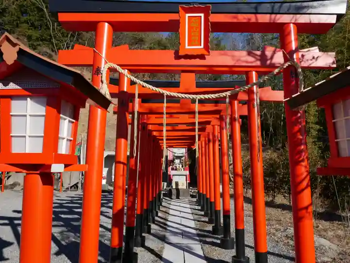 石鎚神社(関東石鎚神社)の鳥居