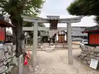 大将軍神社の{uncategorized: "未分類", other: "その他", undefined: "問題あり", building: "その他建物", grave: "お墓", sacred_gate: "鳥居", guardian: "狛犬", statue: "像", buddha: "仏像", history: "歴史", nature: "自然", garden: "庭園", animal: "動物", pagoda: "塔", temizu: "手水舎", mountain_gate: "山門・神門", sanctuary: "本殿・本堂", subordinate: "末社・摂社", art: "芸術", scenery: "景色", jizo: "地蔵", ema: "絵馬", goshuin: "御朱印", omikuji: "おみくじ", items: "授与品その他", amulet: "お守り", goshuincho: "御朱印帳", eats: "食事", festival: "お祭り", votive_dance: "神楽", shichigosan: "七五三参", wedding: "結婚式", experience: "体験その他", initially: "初詣", around: "周辺", anti_infection: "感染症対策"}