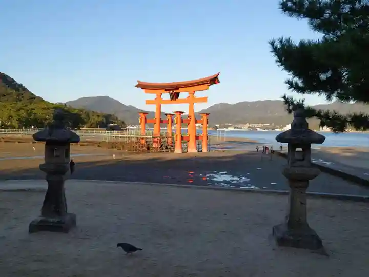 厳島神社(広島県)
