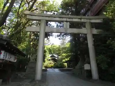 岡崎神社の鳥居