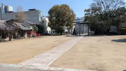 阿沼美神社の庭園