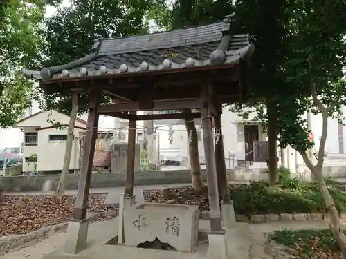 八幡社（日比津八幡社）の手水舎