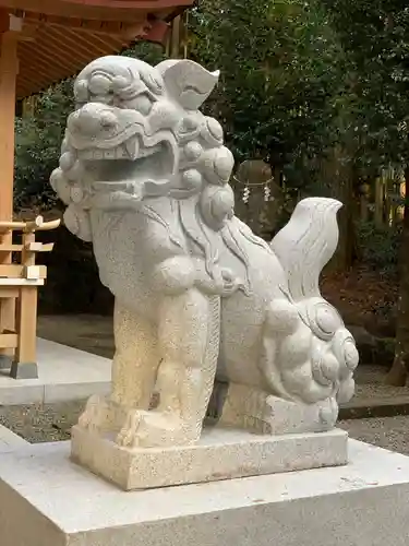 須山浅間神社の狛犬