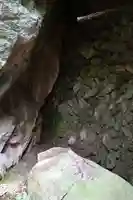 岩殿観音窟石龕(埼玉県)