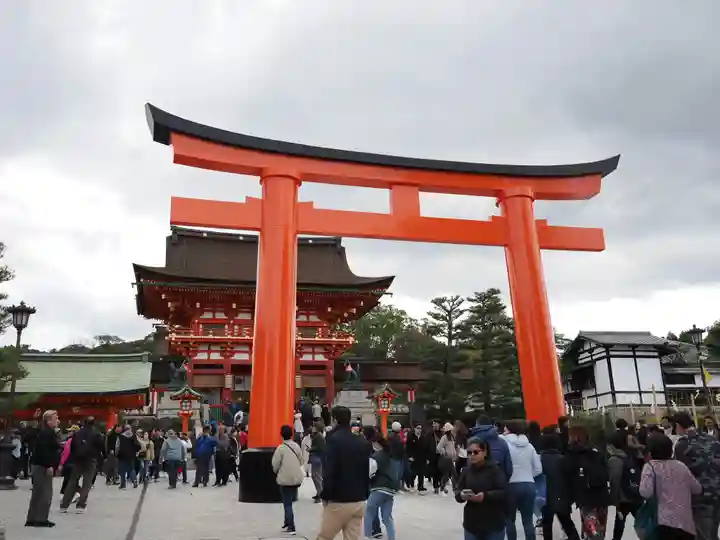 伏見稲荷大社(京都府)