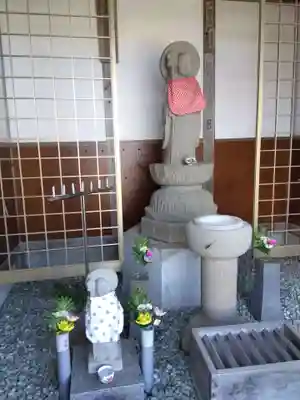 梅丈岳安全地蔵尊(福井県)