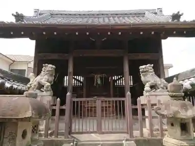 八所社の本殿・本堂