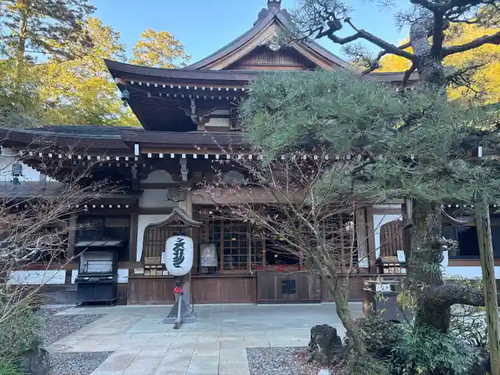 目の霊山 油山寺(静岡県)