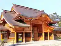 新潟縣護國神社の山門・神門