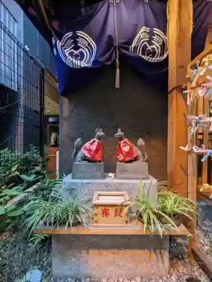 五十稲荷神社(栄寿稲荷神社)の末社・摂社