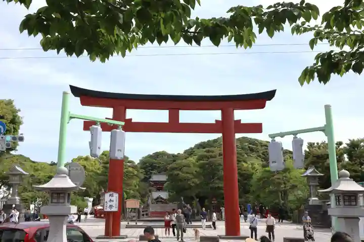 鶴岡八幡宮の鳥居
