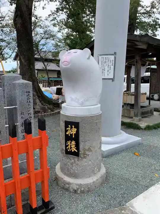 日吉神社の狛犬