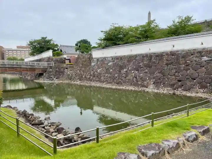 庄城稲荷大明神(山梨県)