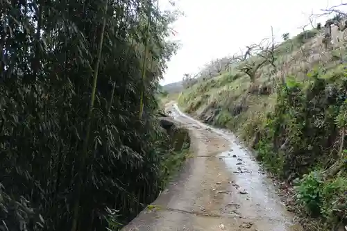 丹生酒殿神社の周辺