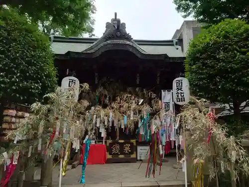 小野照崎神社の本殿・本堂