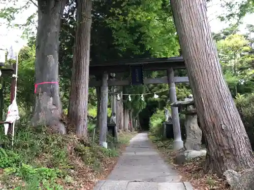 別所神社の{uncategorized: "未分類", other: "その他", undefined: "問題あり", building: "その他建物", grave: "お墓", sacred_gate: "鳥居", guardian: "狛犬", statue: "像", buddha: "仏像", history: "歴史", nature: "自然", garden: "庭園", animal: "動物", pagoda: "塔", temizu: "手水舎", mountain_gate: "山門・神門", sanctuary: "本殿・本堂", subordinate: "末社・摂社", art: "芸術", scenery: "景色", jizo: "地蔵", ema: "絵馬", goshuin: "御朱印", omikuji: "おみくじ", items: "授与品その他", amulet: "お守り", goshuincho: "御朱印帳", eats: "食事", festival: "お祭り", votive_dance: "神楽", shichigosan: "七五三参", wedding: "結婚式", experience: "体験その他", initially: "初詣", around: "周辺", anti_infection: "感染症対策"}