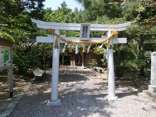 賀志波比売神社の鳥居