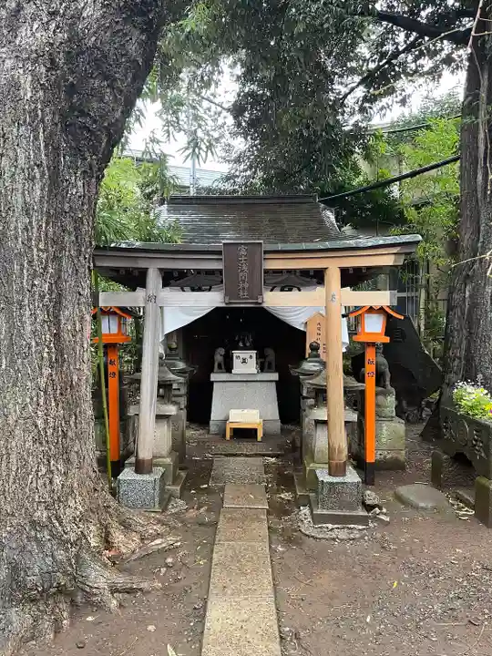上目黒氷川神社の末社・摂社