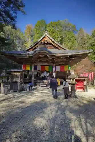 川見薬師寺の本殿・本堂