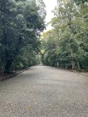 熱田神宮の{uncategorized: "未分類", other: "その他", undefined: "問題あり", building: "その他建物", grave: "お墓", sacred_gate: "鳥居", guardian: "狛犬", statue: "像", buddha: "仏像", history: "歴史", nature: "自然", garden: "庭園", animal: "動物", pagoda: "塔", temizu: "手水舎", mountain_gate: "山門・神門", sanctuary: "本殿・本堂", subordinate: "末社・摂社", art: "芸術", scenery: "景色", jizo: "地蔵", ema: "絵馬", goshuin: "御朱印", omikuji: "おみくじ", items: "授与品その他", amulet: "お守り", goshuincho: "御朱印帳", eats: "食事", festival: "お祭り", votive_dance: "神楽", shichigosan: "七五三参", wedding: "結婚式", experience: "体験その他", initially: "初詣", around: "周辺", anti_infection: "感染症対策"}