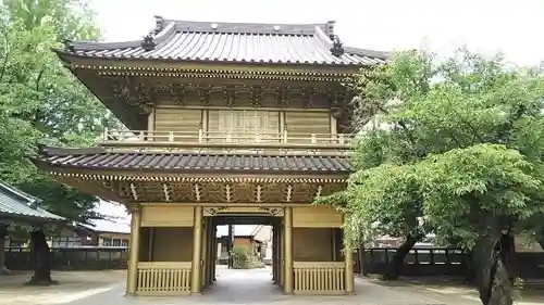 総願寺の山門・神門