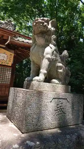 古宮神社の狛犬