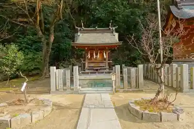 四條畷神社の末社・摂社