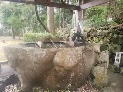 湯谷神社の手水舎