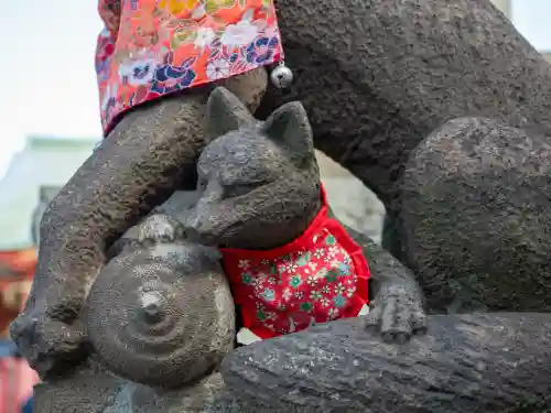 東京羽田 穴守稲荷神社の{uncategorized: "未分類", other: "その他", undefined: "問題あり", building: "その他建物", grave: "お墓", sacred_gate: "鳥居", guardian: "狛犬", statue: "像", buddha: "仏像", history: "歴史", nature: "自然", garden: "庭園", animal: "動物", pagoda: "塔", temizu: "手水舎", mountain_gate: "山門・神門", sanctuary: "本殿・本堂", subordinate: "末社・摂社", art: "芸術", scenery: "景色", jizo: "地蔵", ema: "絵馬", goshuin: "御朱印", omikuji: "おみくじ", items: "授与品その他", amulet: "お守り", goshuincho: "御朱印帳", eats: "食事", festival: "お祭り", votive_dance: "神楽", shichigosan: "七五三参", wedding: "結婚式", experience: "体験その他", initially: "初詣", around: "周辺", anti_infection: "感染症対策"}