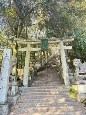 阿賀神社の{uncategorized: "未分類", other: "その他", undefined: "問題あり", building: "その他建物", grave: "お墓", sacred_gate: "鳥居", guardian: "狛犬", statue: "像", buddha: "仏像", history: "歴史", nature: "自然", garden: "庭園", animal: "動物", pagoda: "塔", temizu: "手水舎", mountain_gate: "山門・神門", sanctuary: "本殿・本堂", subordinate: "末社・摂社", art: "芸術", scenery: "景色", jizo: "地蔵", ema: "絵馬", goshuin: "御朱印", omikuji: "おみくじ", items: "授与品その他", amulet: "お守り", goshuincho: "御朱印帳", eats: "食事", festival: "お祭り", votive_dance: "神楽", shichigosan: "七五三参", wedding: "結婚式", experience: "体験その他", initially: "初詣", around: "周辺", anti_infection: "感染症対策"}
