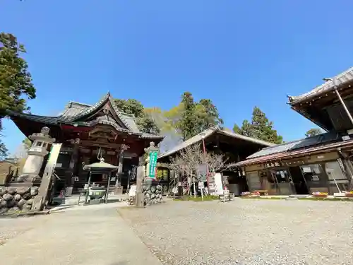 秩父札所１番　四萬部寺の本殿・本堂