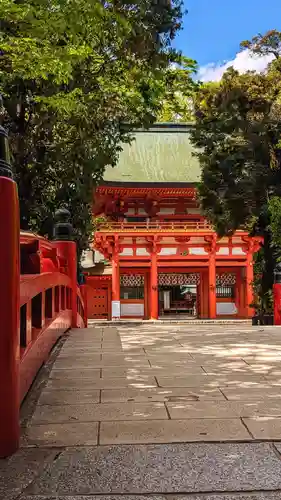 武蔵一宮氷川神社の山門・神門