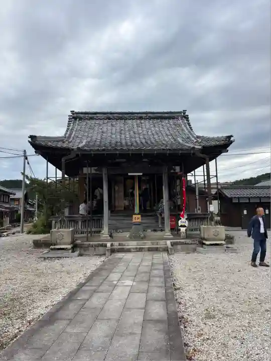 西野薬師堂(滋賀県)