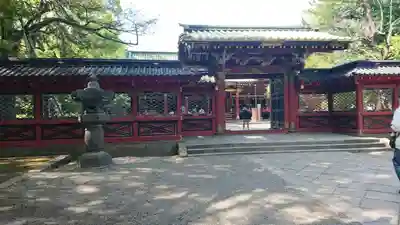 根津神社の山門・神門