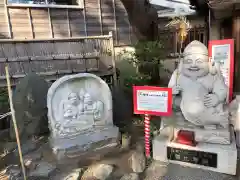 平塚三嶋神社の像