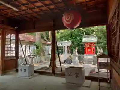 川原神社の末社・摂社