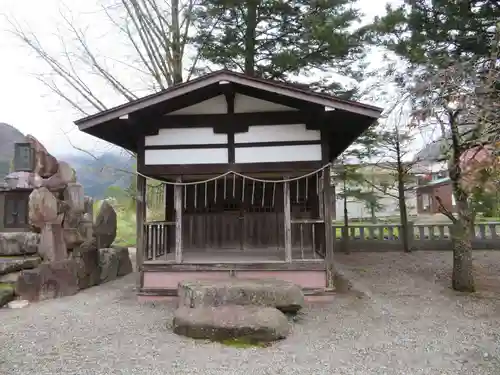 村上神社の建物その他