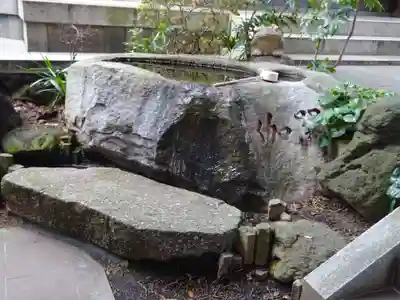 善養寺（善養密寺）の手水舎