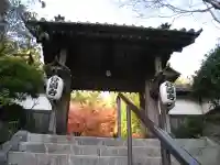 覚園寺の山門・神門